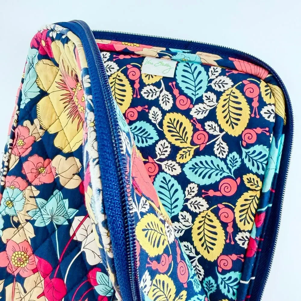 Vera Bradley Happy Snails Tablet eReader Sleeve Case Retired Quilted Zip Navy